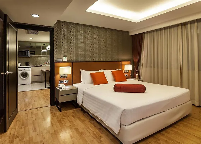 Rembrandt 4* バンコク都